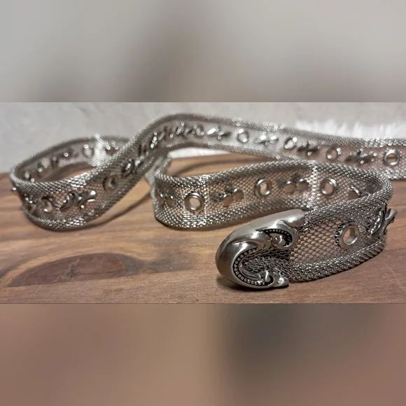 Metal Mesh Vintage Belt With Silver Toned French Buckle 40" - Picture 3 of 4